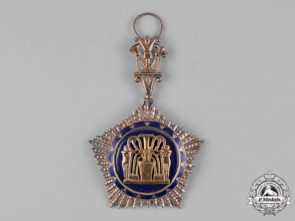 egypt,_republic._an_order_of_the_nile,_i_class_grand_cordon_with_case,_c.1955_m19_2638