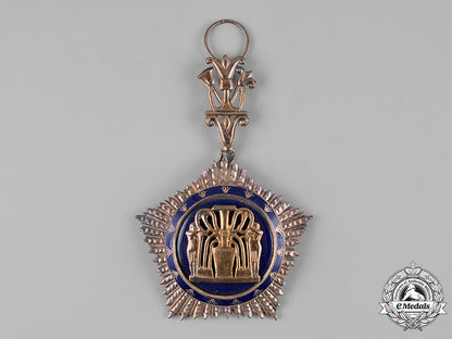 egypt,_republic._an_order_of_the_nile,_i_class_grand_cordon_with_case,_c.1955_m19_2638