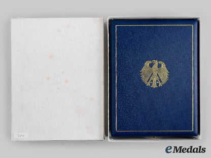 germany,_federal_republic._an_order_of_merit_of_the_federal_republic,_by_steinhauer&_lück_m19_26508