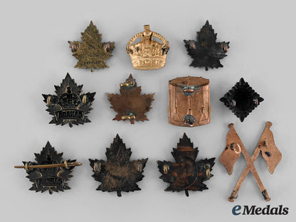 canada,_commonwealth._a_lot_of_eleven_first_war_insignia_m19_26676