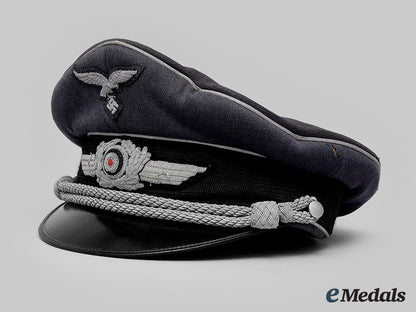 germany,_luftwaffe._an_officer’s_visor_cap,_by_h._oldevend_m19_26678