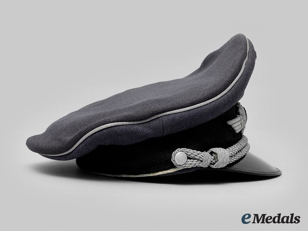 germany,_luftwaffe._an_officer’s_visor_cap,_by_h._oldevend_m19_26680