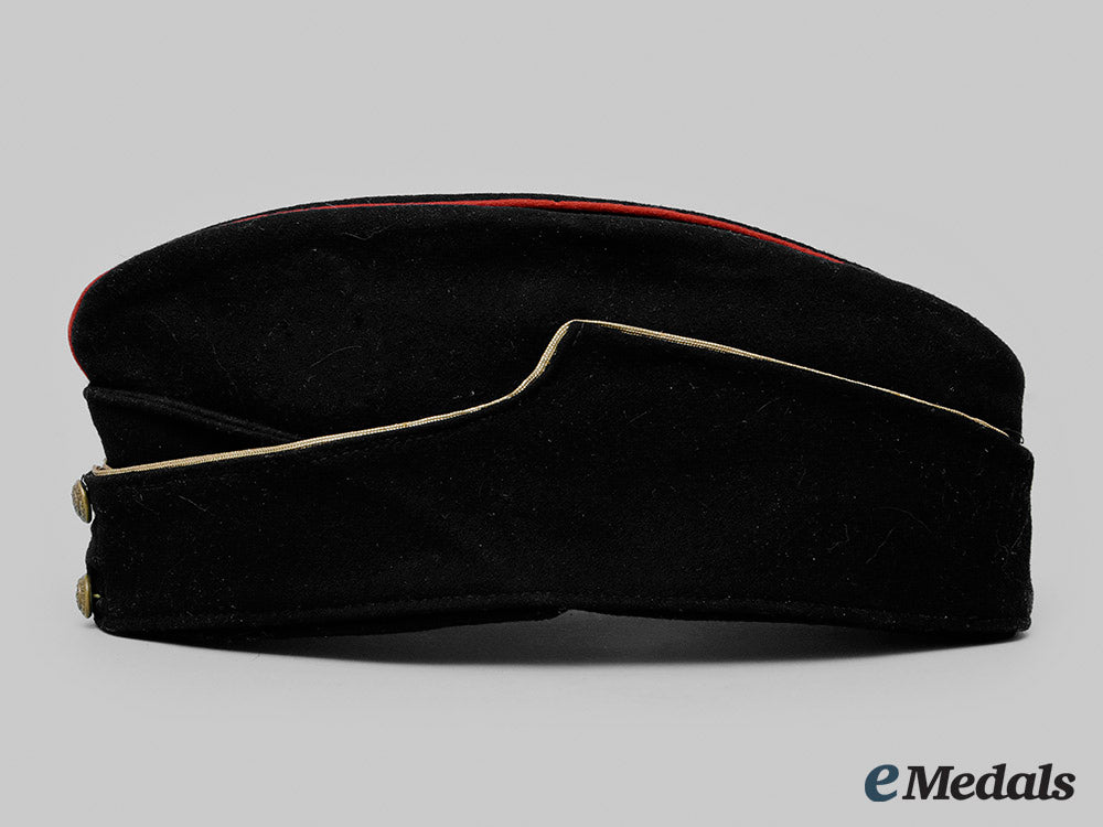 canada,_dominion._a_canadian_field_artillery"_canada_militia"_service_side_cap,_c.1920_m19_26698