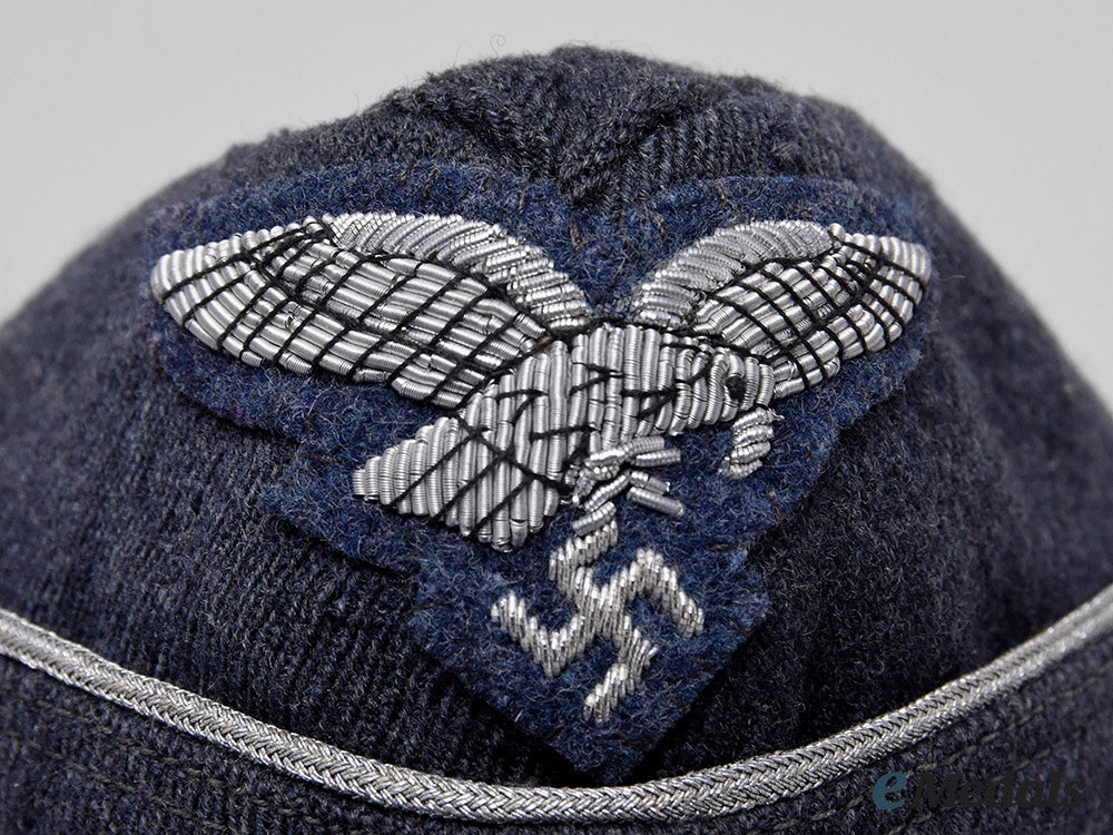 germany,_luftwaffe._an_officer’s_overseas_cap_m19_26706