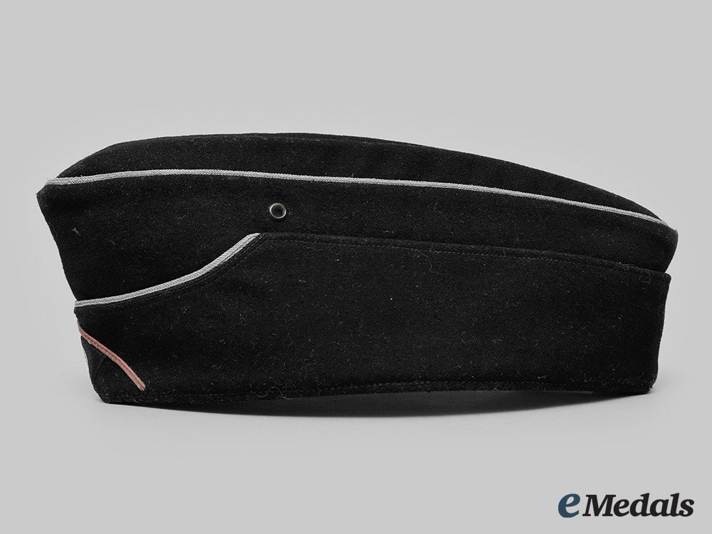 germany,_heer._a_panzer_officer’s_m38_overseas_cap_m19_26723