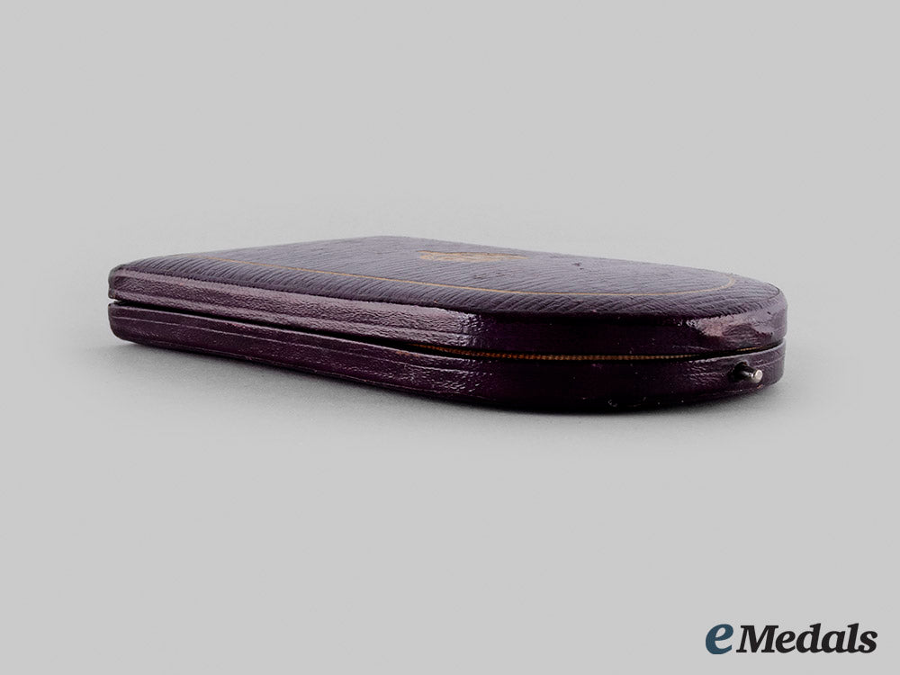united_kingdom._a_george_v_military_cross_with_case_m19_26757