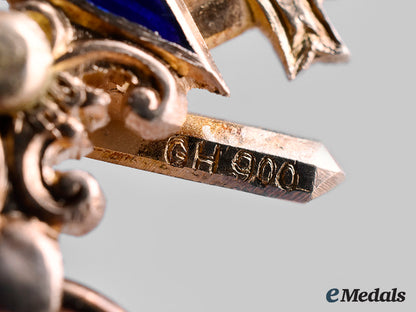 bavaria,_kingdom._a_military_merit_order,_iii_class_with_swords,_by_gebrüder_hemmerle,_c.1915_m19_26829