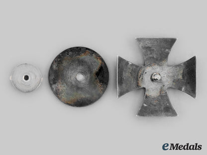 germany,_imperial._a1914_iron_cross,_i_class,_screwback_m19_26865