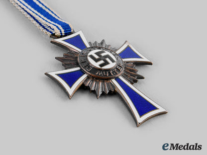 germany,_third_reich._a_lot_of_honour_crosses_of_the_german_mother,_all_grades_m19_26888_2