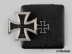Germany, Wehrmacht. A 1939 Iron Cross I Class, With Case, By Paul Meybauer