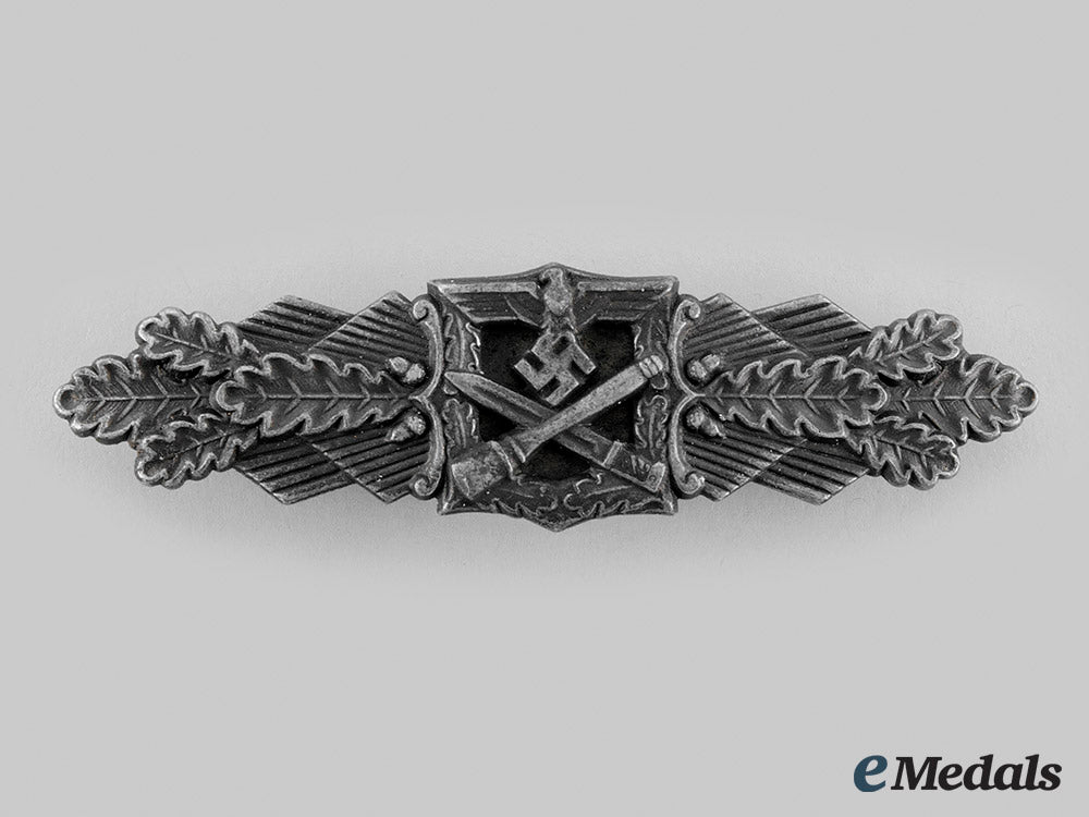 germany,_wehrmacht._a_close_combat_clasp,_bronze_grade,_by_friedrich_linden_m19_27025