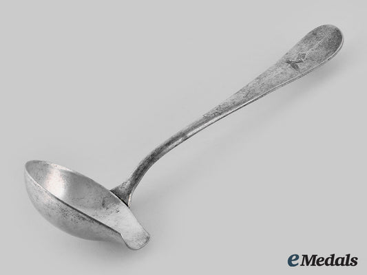 germany,_luftwaffe._a_field_kitchen/_mess_hall_sauce_ladle_m19_27034