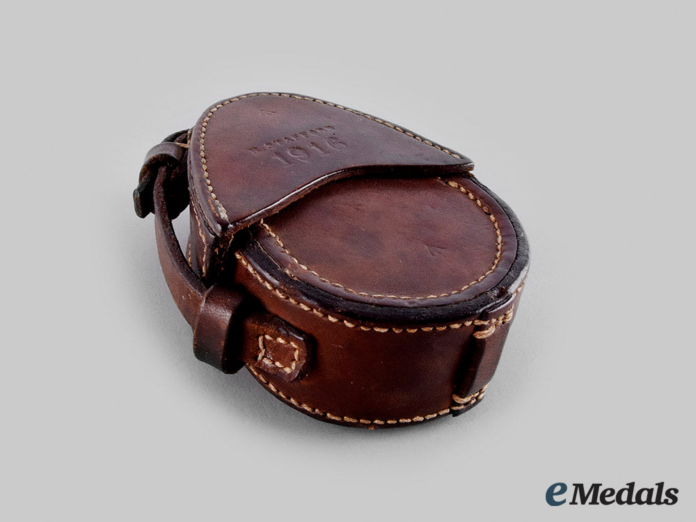 united_kingdom._a_verners_pattern_mark_vii_prismatic_compass,1917_m19_27077