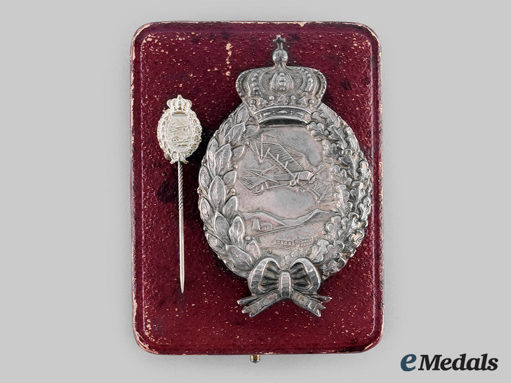bavaria,_kingdom._a_pilot’s_badge_in_silver,_with_stickpin_and_case,_by_karl_poellath_of_schrobenhausen_m19_27124