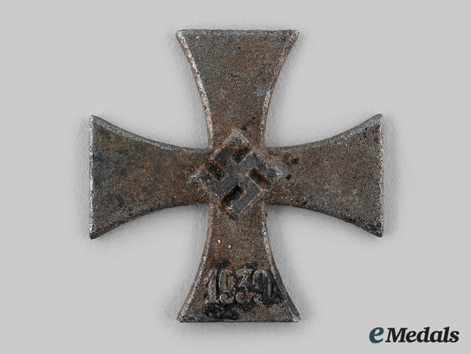germany,_wehrmacht._a_core_for_a1939_iron_cross_ii_class_m19_27200