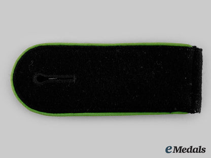 germany,_ss._a_single_waffen-_ss_gebirgsjäger_em_shoulder_board_m19_27233