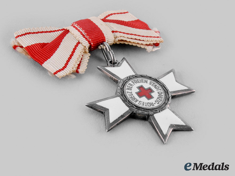 danzig,_free_city._a_cross_of_merit_of_the_red_cross,_ii_class,_c.1934_m19_27289_1_1_1