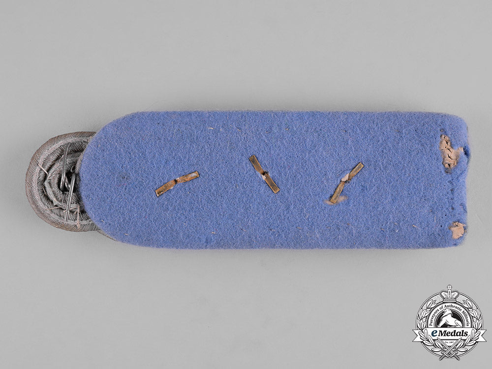 croatia,_independent_state._a_shoulder_board_of_an_air_force_colonel,_flying_units_m19_2729