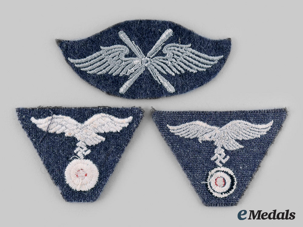germany,_luftwaffe._a_lot_of_cloth_insignia_m19_27343