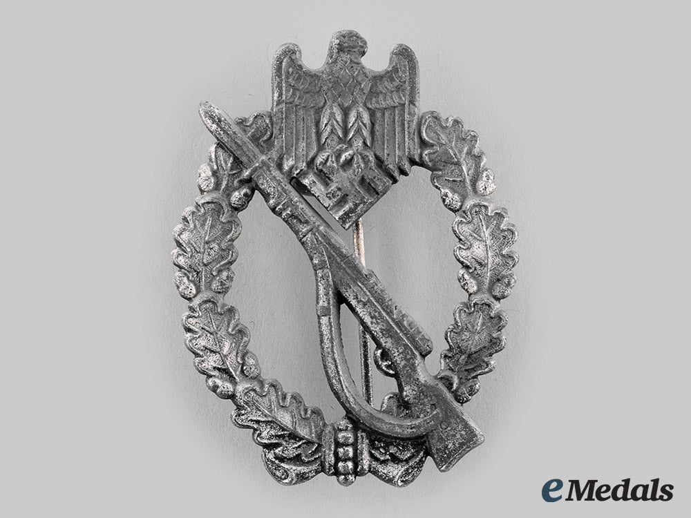 germany,_heer._an_infantry_assault_badge,_silver_grade,_by_e._ferd._wiedmann_m19_27349