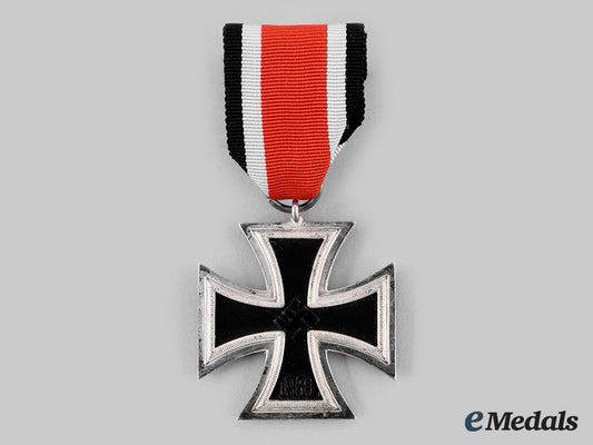 germany,_wehrmacht._a1939_iron_cross,_ii_class,_by_godet_m19_27378