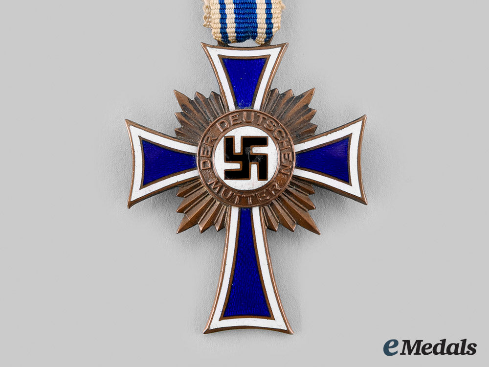 germany,_third_reich._an_honour_of_the_german_mother,_bronze_grade_m19_27382