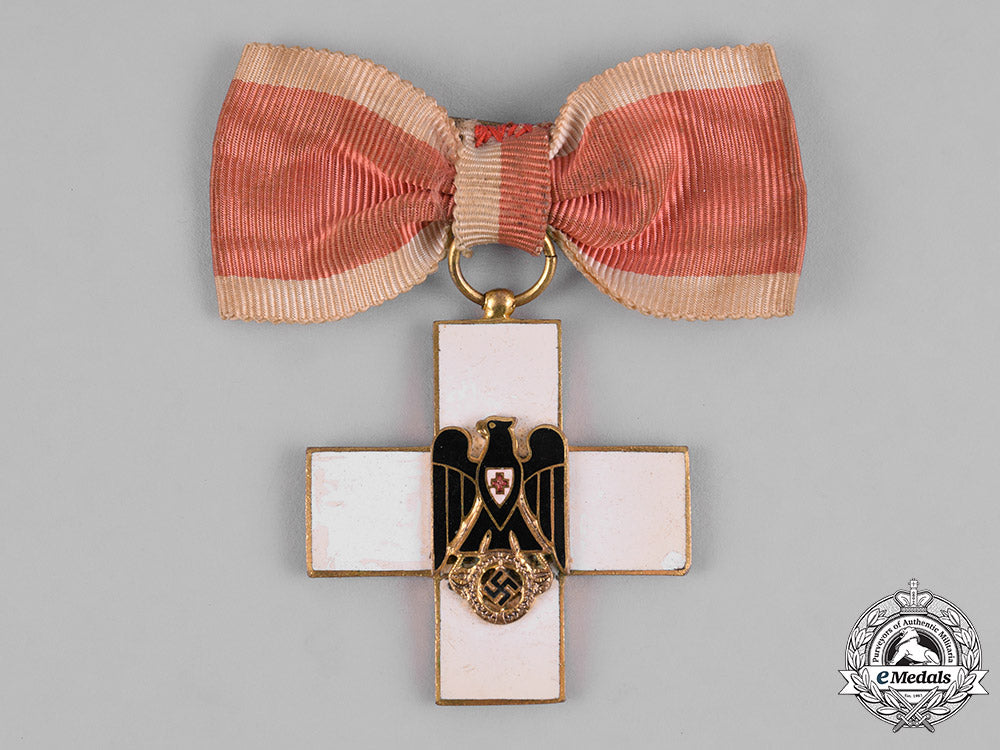 germany,_third_reich._red_cross_decoration,_ladies_cross_m19_2742