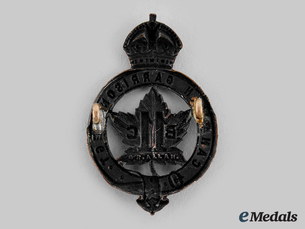 canada,_cef._a_british_columbia_garrison_regiment_officer's_cap_badge_m19_27424_1_1