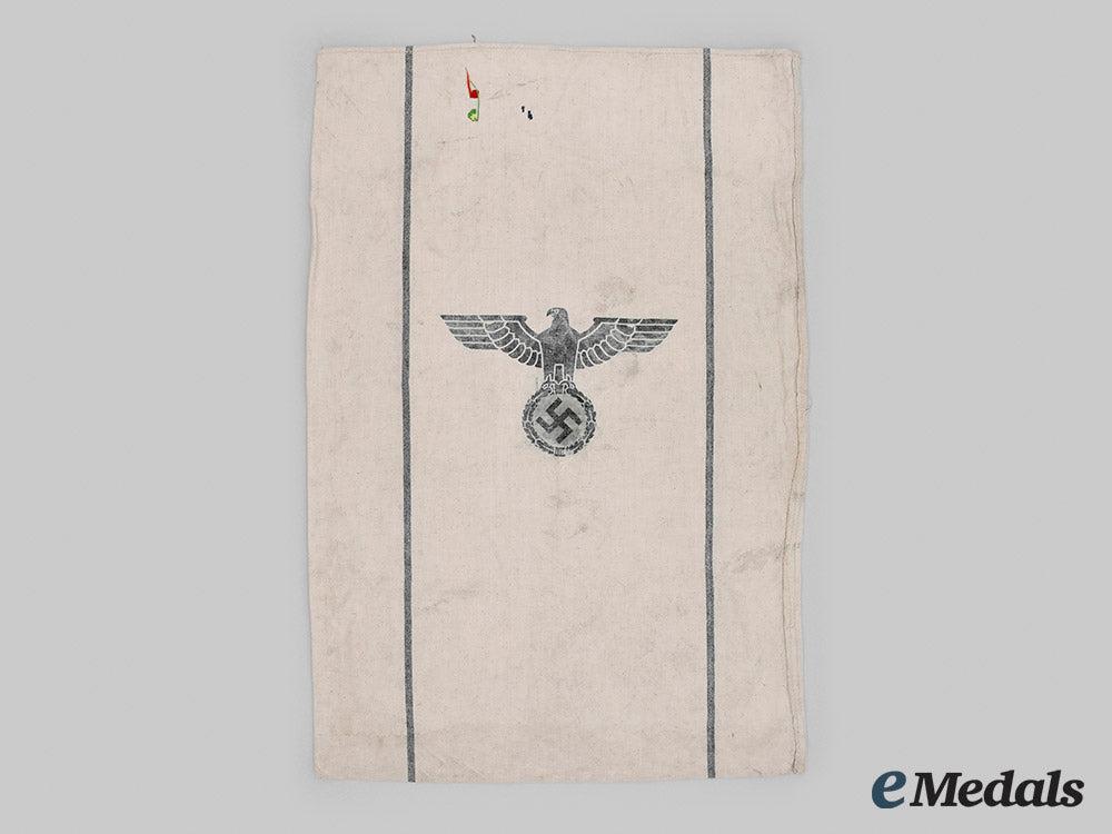 germany,_heer._an_army_ration_sack,_c.1944_m19_27439