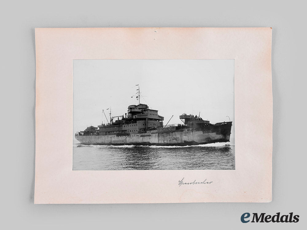 germany,_kriegsmarine._a_lot_of_award_documents,_guse&_rogge_signed_m19_27536