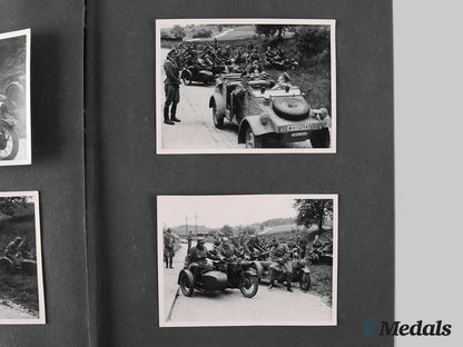 germany,_heer._an_armoured_division_wartime_photo_album,_c.1940_m19_27545_1