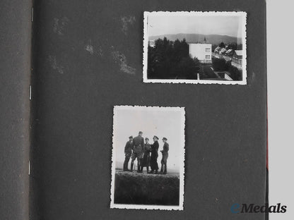 germany,_heer._an_armoured_division_wartime_photo_album,_c.1940_m19_27549_1