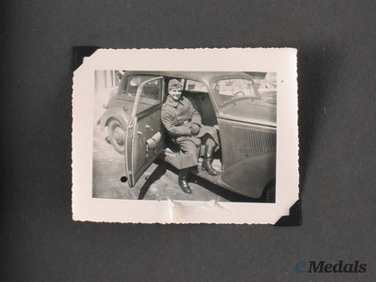 germany,_heer._an_armoured_division_wartime_photo_album,_c.1940_m19_27553_1