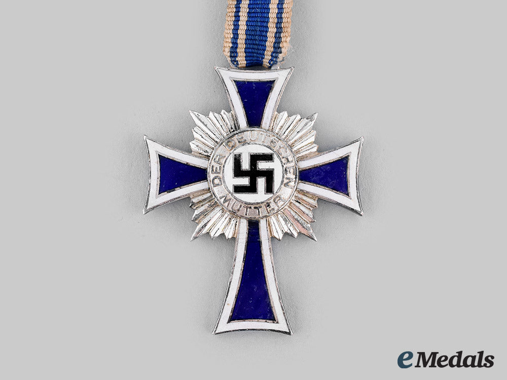 germany,_third_reich._an_honour_cross_of_the_german_mother,_silver_grade_m19_27720
