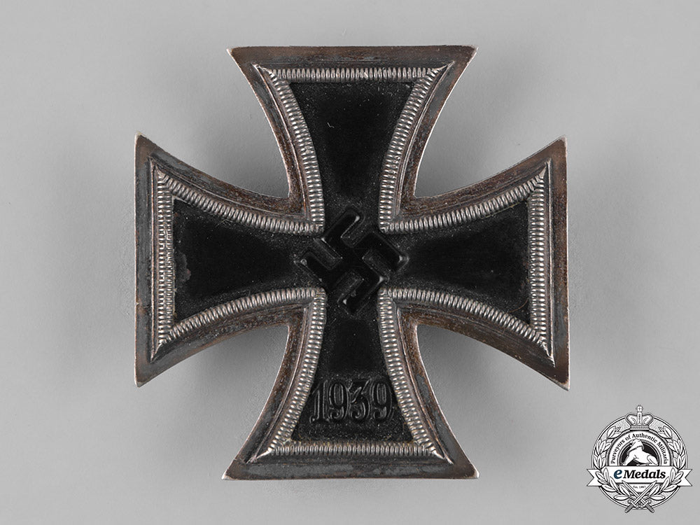 germany,_wehrmacht._a1939_iron_cross,_i_class,_with_ldo_case_of_issue_m19_3032