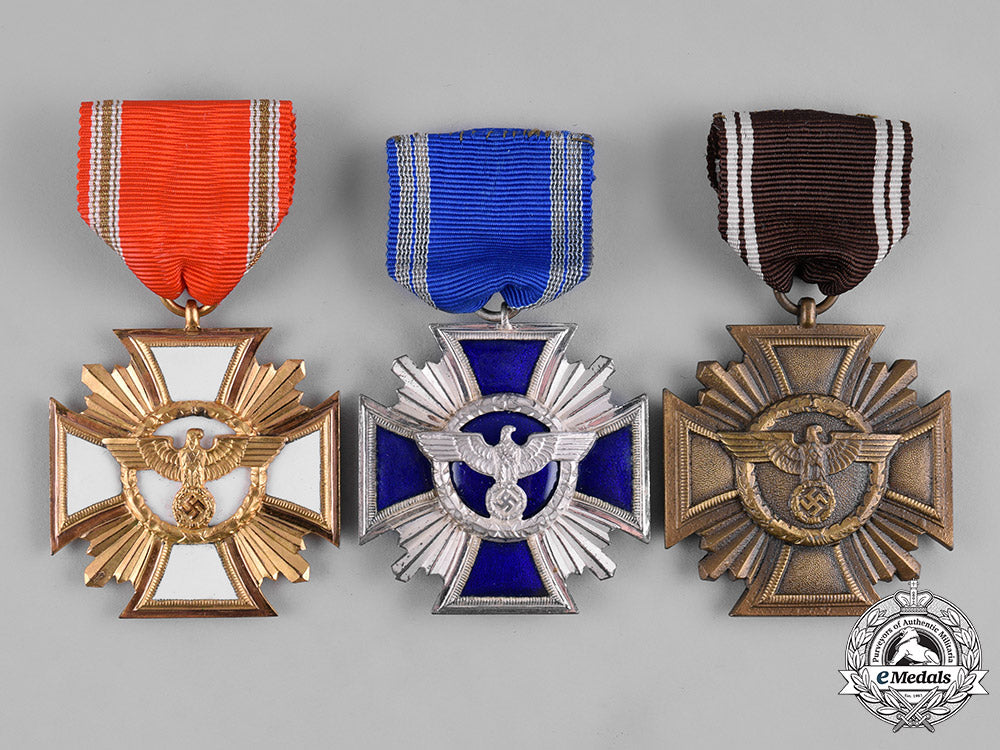 germany,_third_reich._a_group_of_nsdap_awards_and_documents_to_karl_waidhas_m19_3194_1
