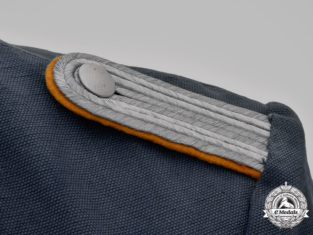 germany,_luftwaffe._a_flight_lieutenant_service_tunic_to_w._jenrich_m19_3290