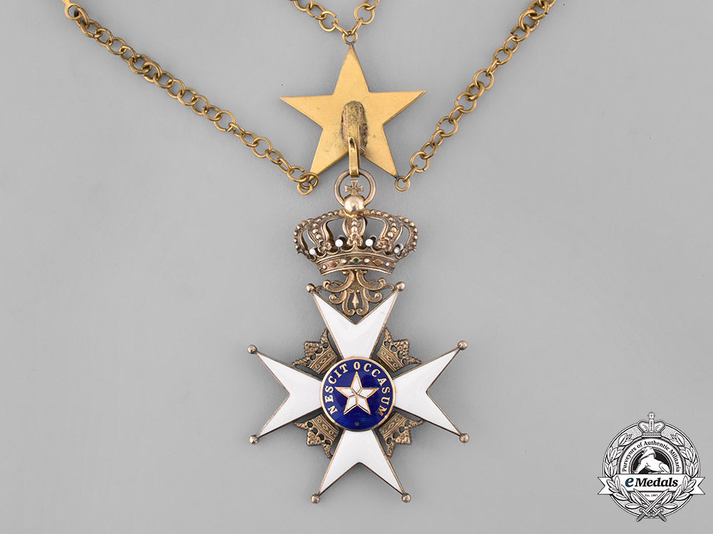 sweden,_kingdom._an_order_of_the_north_star,_commander_grand_cross_collar_chain_m19_3380