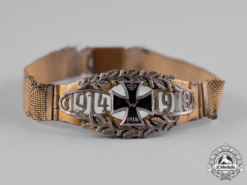 germany,_imperial._a_first_war_german_army_bracelet_m19_3439