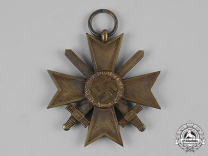 germany,_wehrmacht._a_war_merit_cross,_ii_class_with_swords,_by_frank&_reif_m19_3637