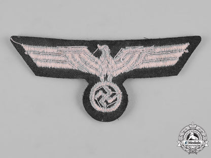 germany,_heer._a_heer_officer’s_tunic_breast_eagle_m19_3669