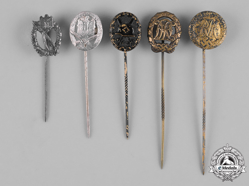 germany,_third_reich._a_lot_of_third_reich_period_stick_pins_m19_3757