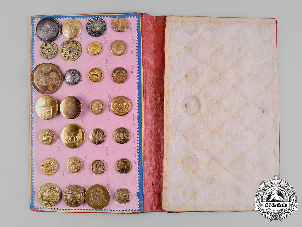 united_kingdom._a_mid-19_th_century_button_collection_m19_3809