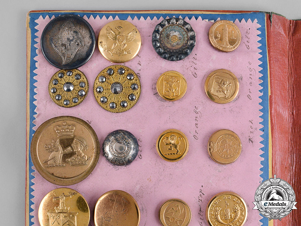 united_kingdom._a_mid-19_th_century_button_collection_m19_3812