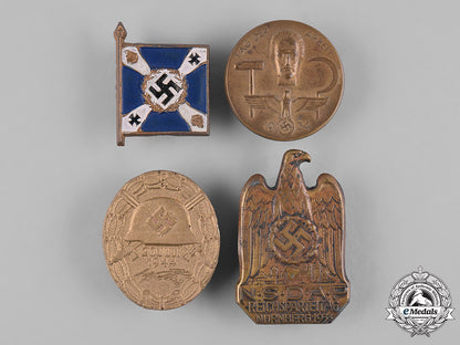 germany,_third_reich._a_lot_of_third_reich_period_badges_m19_4123