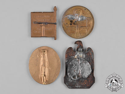 germany,_third_reich._a_lot_of_third_reich_period_badges_m19_4124