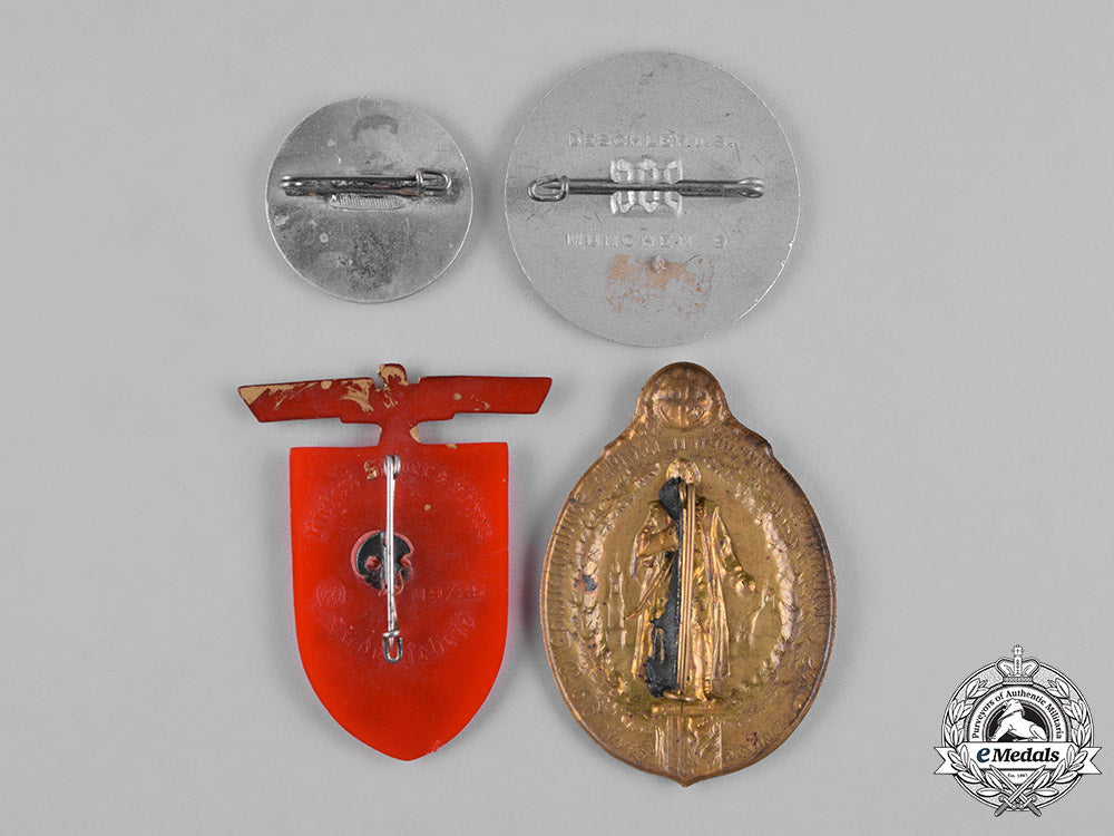 germany,_third_reich._a_lot_of_third_reich_period_badges_m19_4128