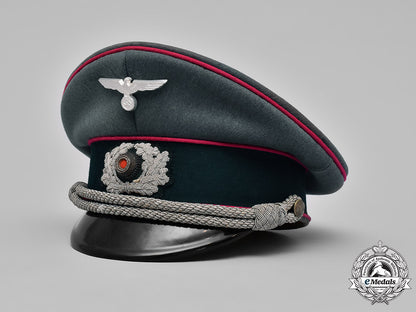 germany,_wehrmacht._a_veterinarian_officer’s_visor_cap,_by_mitzlaff&_bliedung,_named_m19_4552