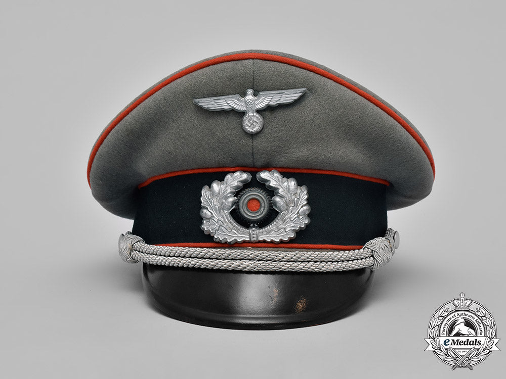 germany,_heer._an_artillery_officer’s_visor_cap,_by_schellenberg_m19_4639