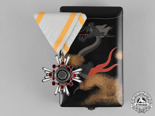 japan,_empire._an_order_of_the_sacred_treasure,_vi_class_m19_5418